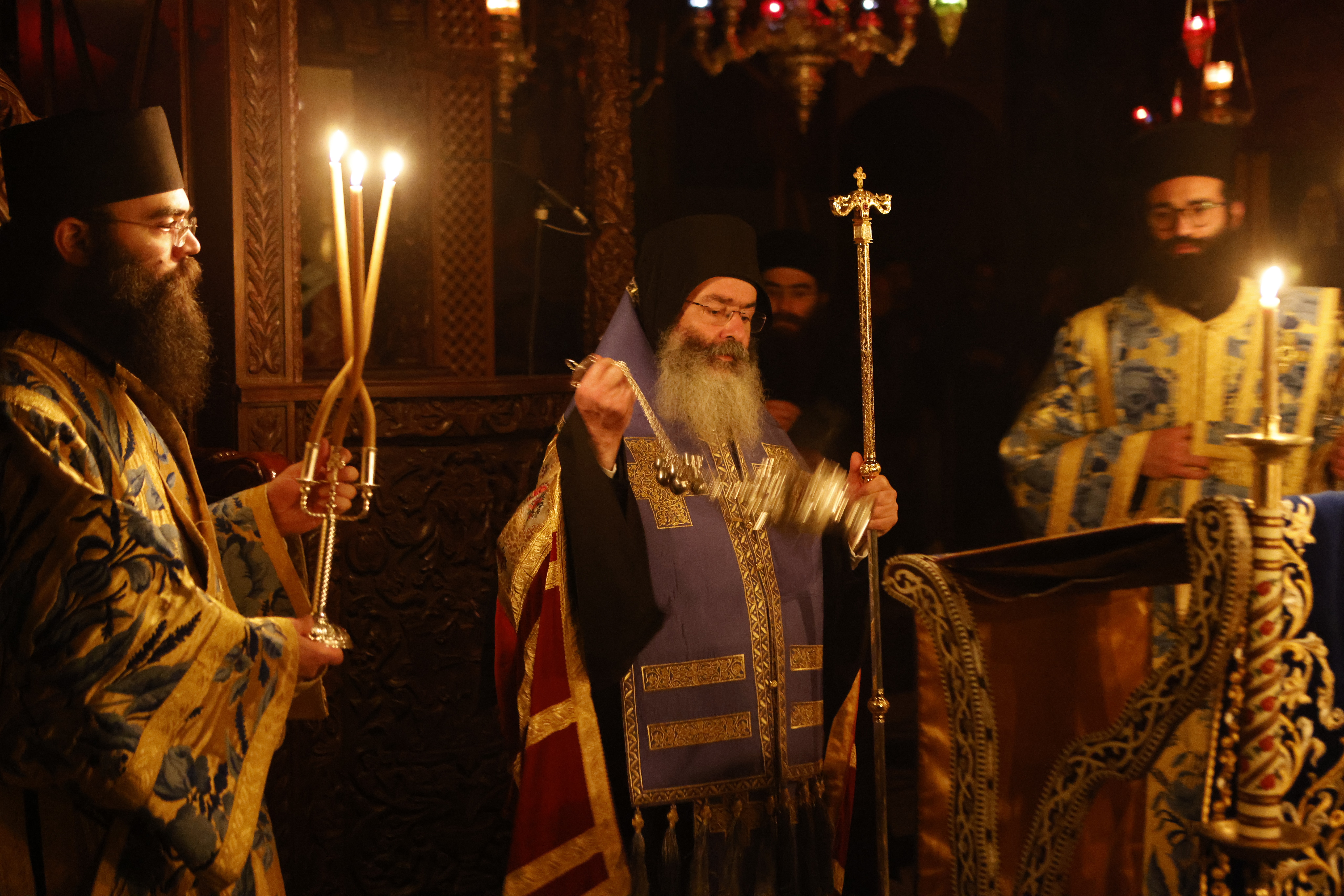 Η Επέτειος των 1400 Χρόνων του Ακαθίστου Ύμνου εορτάστηκε με κατανυκτικές Ιερές Αγρυπνίες