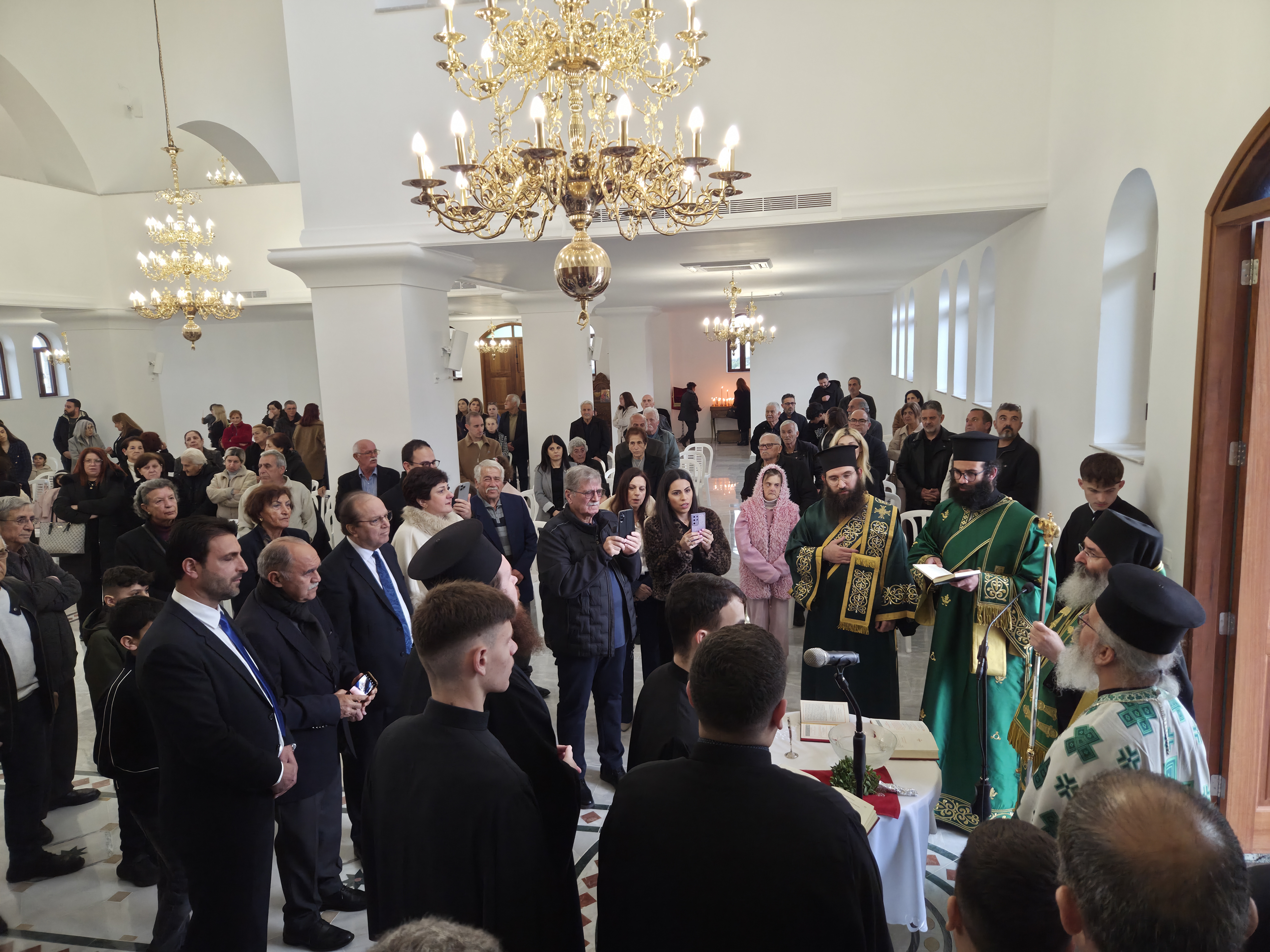 Θυρανοίξια νέου ιερού ναού Παναγίας Χρυσοκορφητίσσης