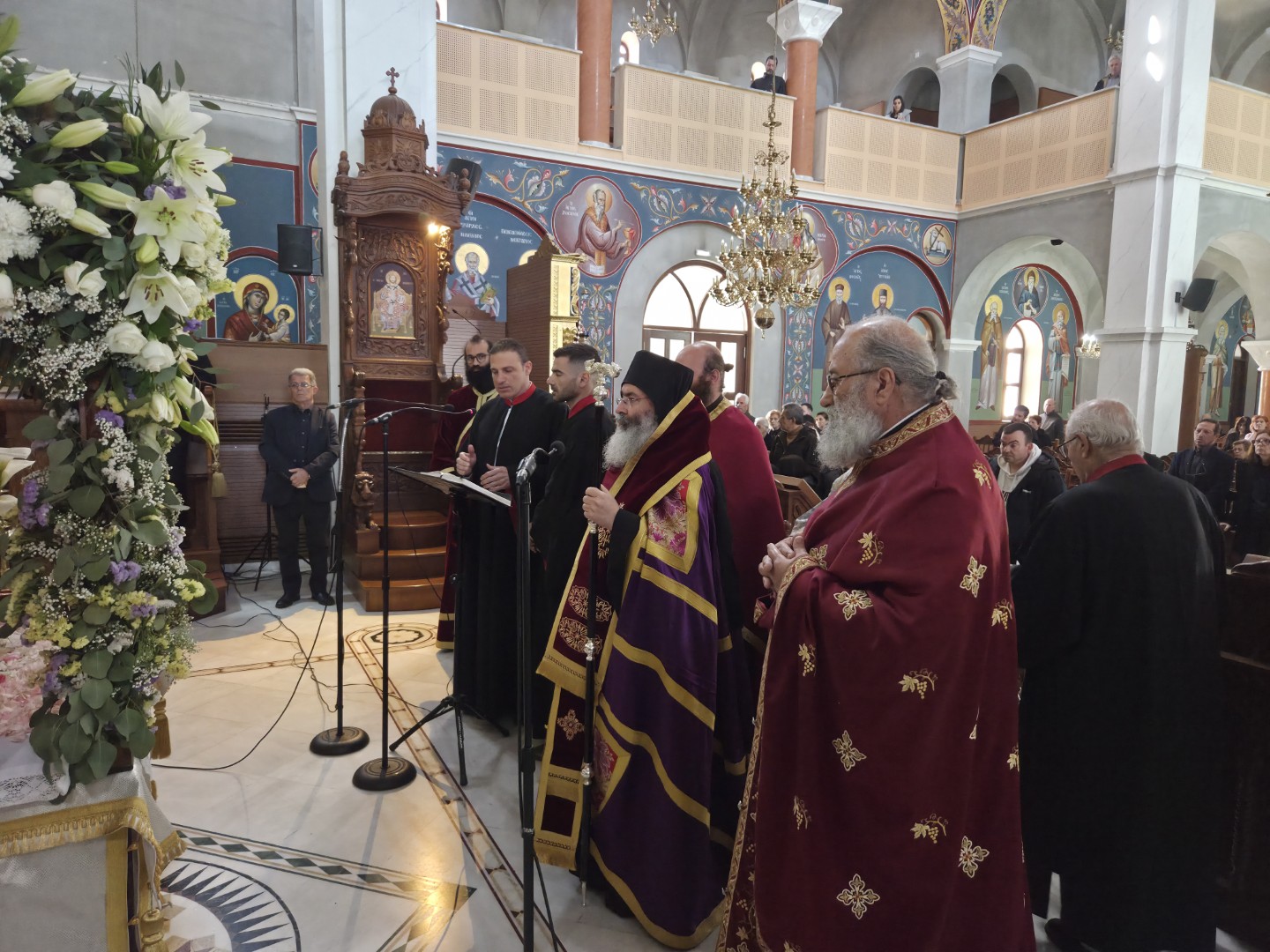 Μεγάλη Παρασκευή πρωί στη Μητρόπολή μας