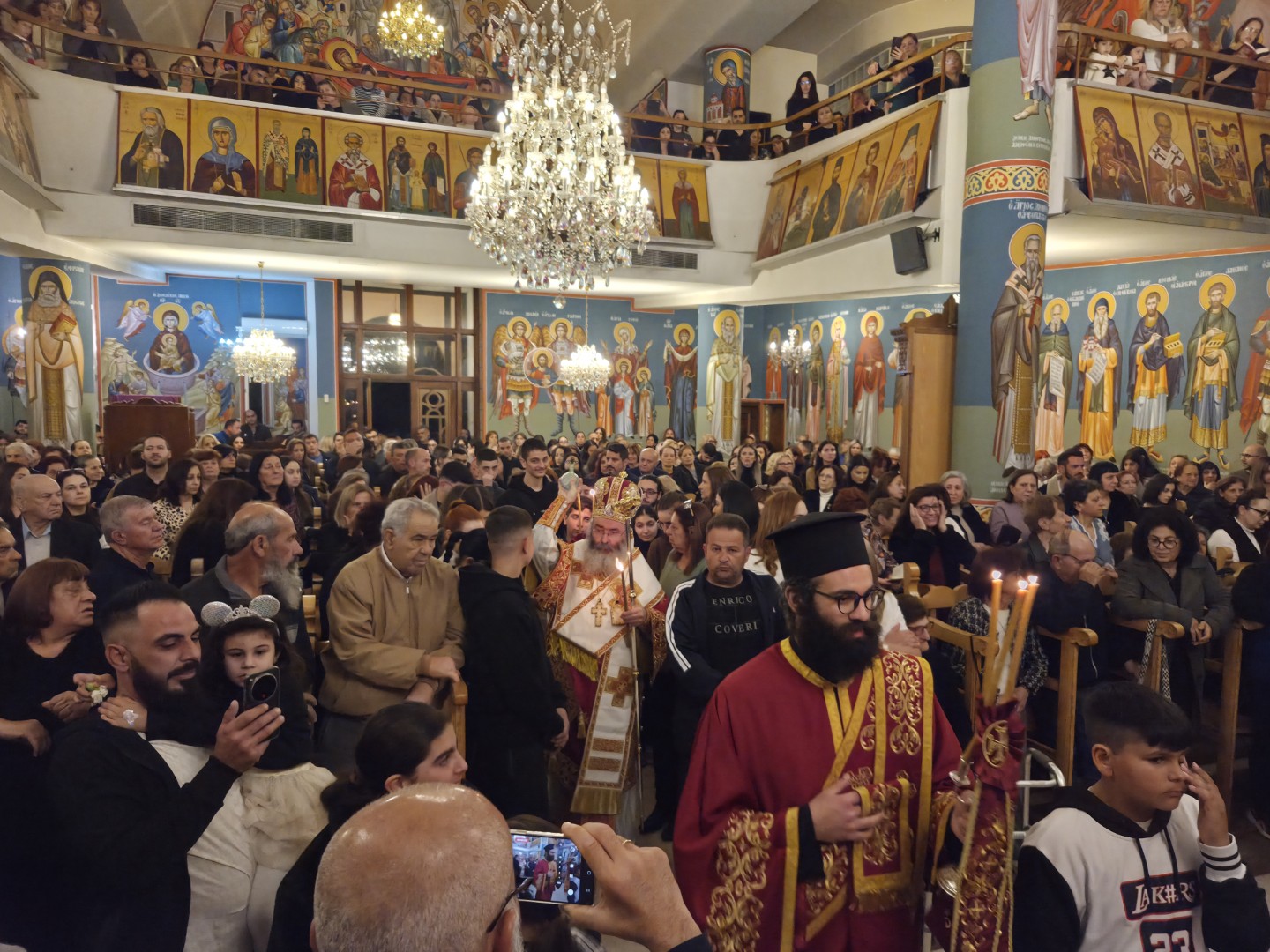 Μεγάλη Παρασκευή βράδυ