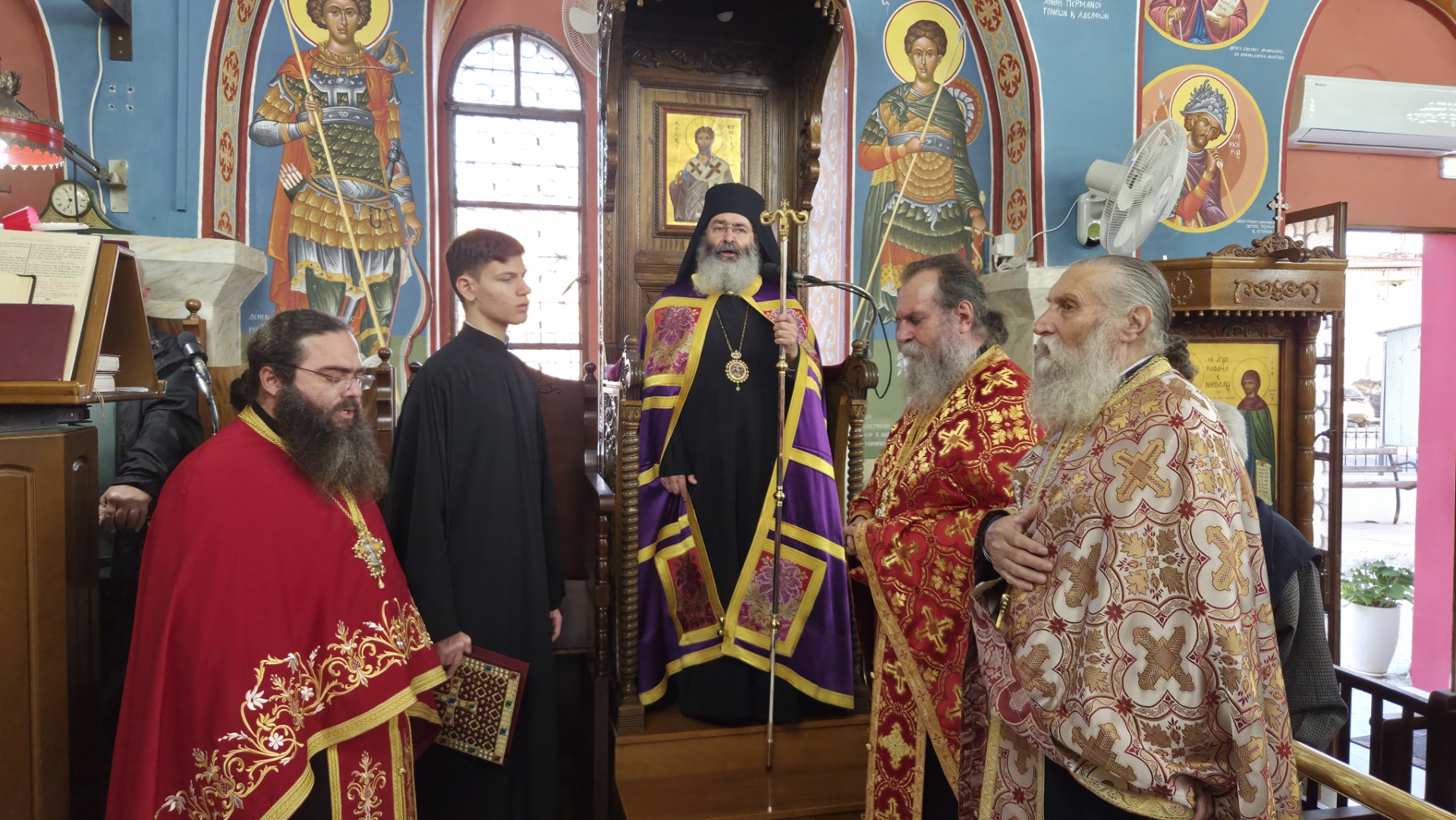 Εσπερινός εορτής αγίου Μεγαλομάρτυρος Γεωργίου στον Ύψωνα