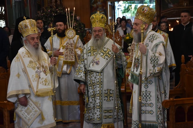 Ο Πανιερώτατος Μητροπολίτης μας στην εορτή του Πολιούχου και προστάτου της πόλεως των Τρικάλων