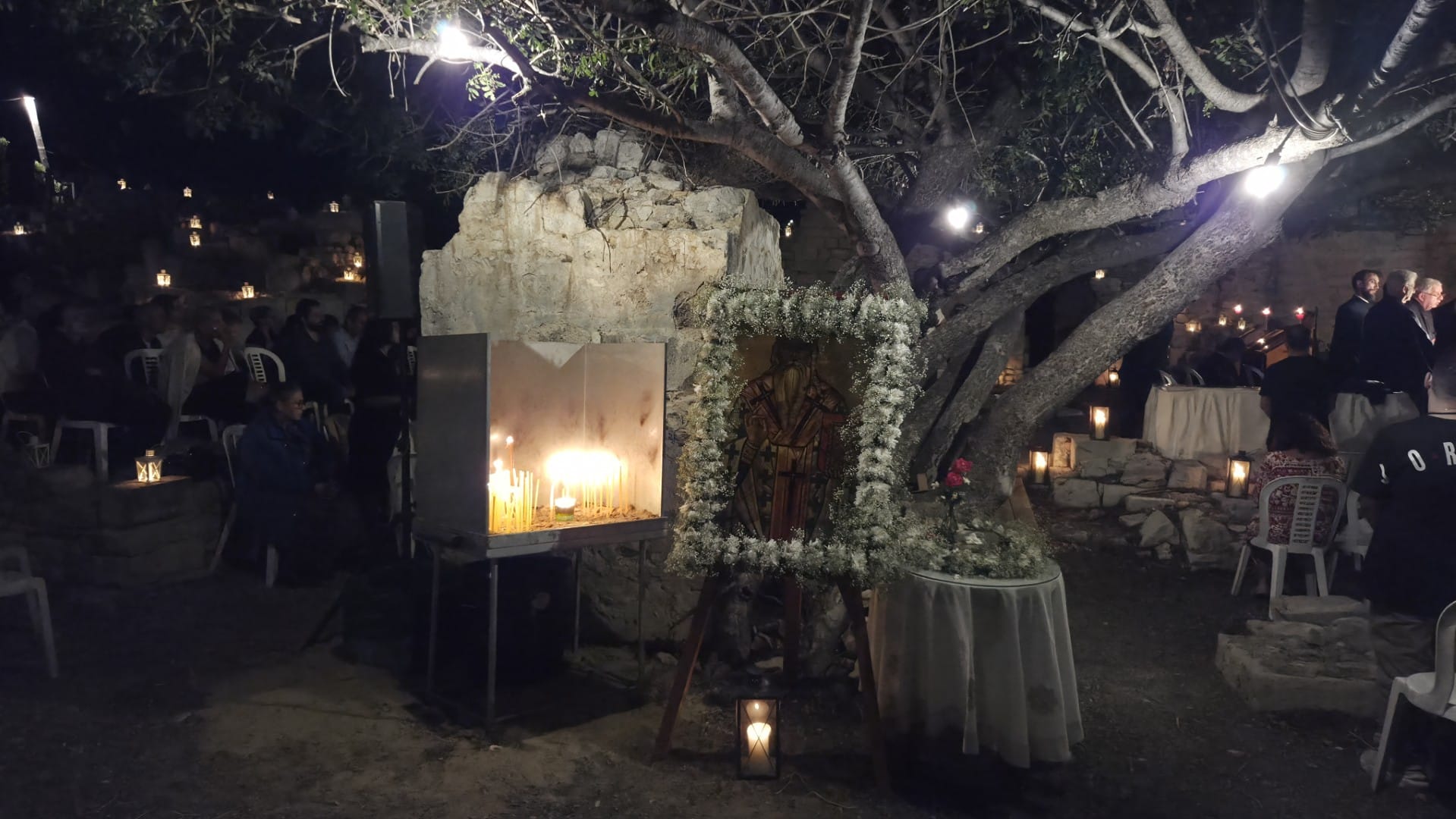 Ιερά αγρυπνία στα ερείπια της αρχαίας Βασιλικής του Αγίου Τύχωνα - 9