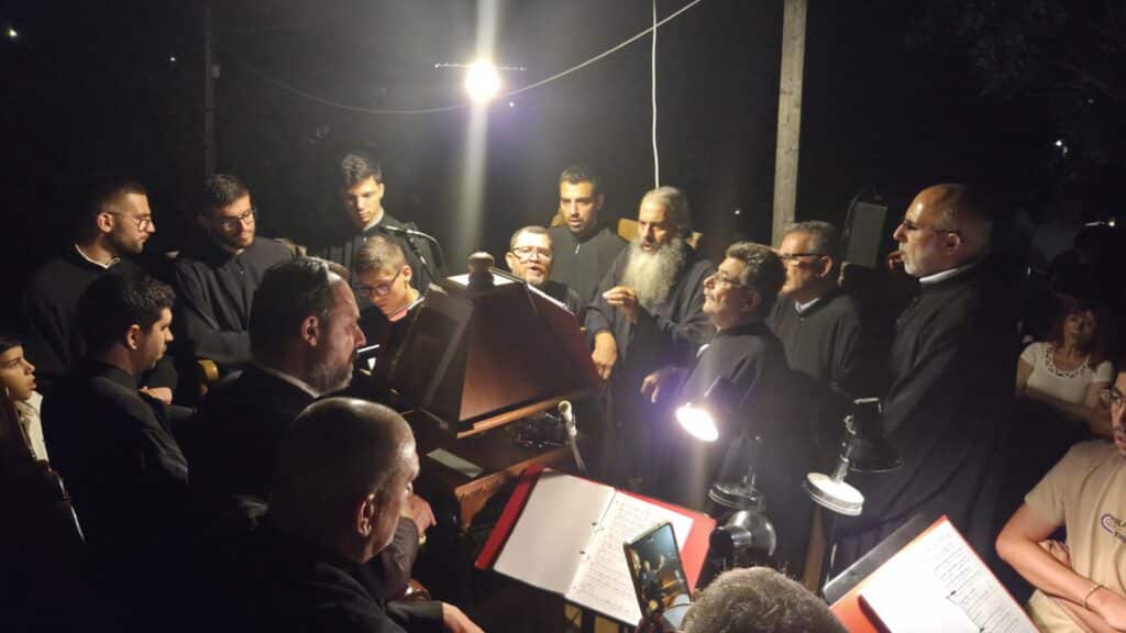 Ιερά αγρυπνία στα ερείπια της αρχαίας Βασιλικής του Αγίου Τύχωνα - 15