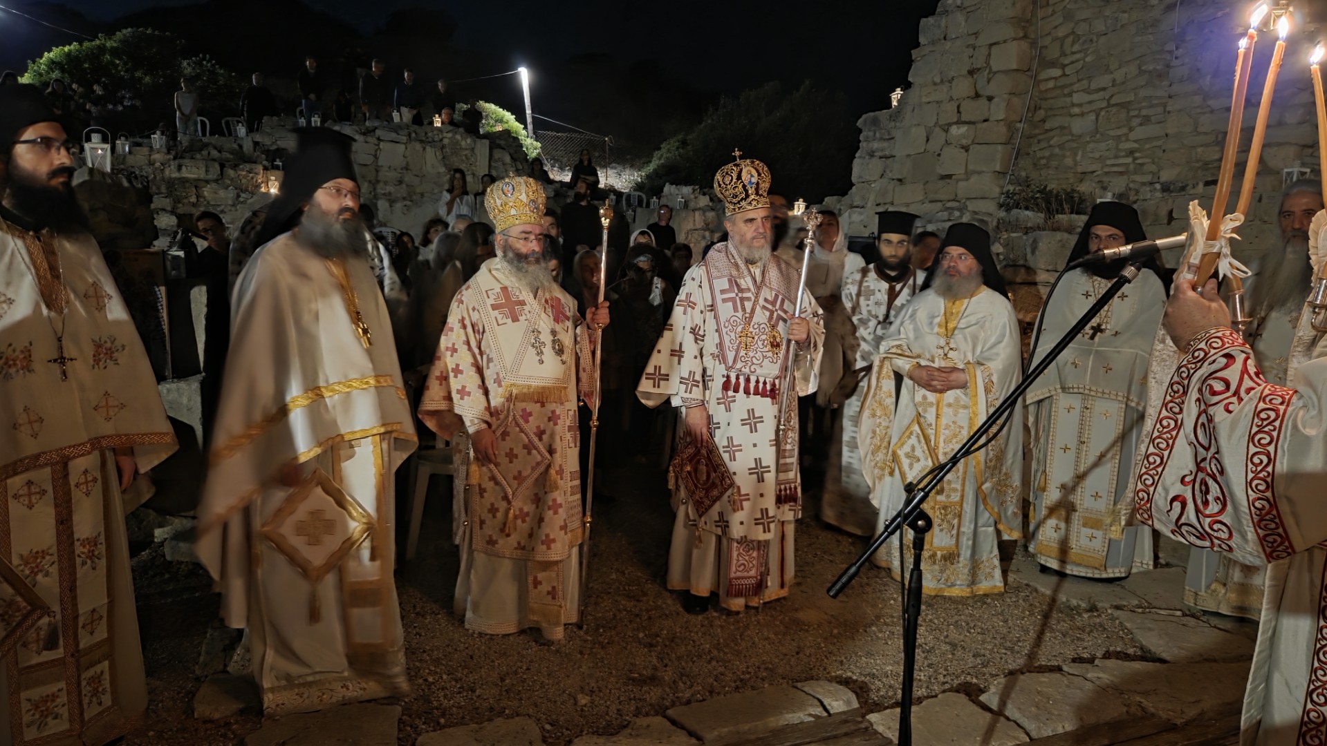 Ιερά αγρυπνία στα ερείπια της αρχαίας Βασιλικής του Αγίου Τύχωνα - 16