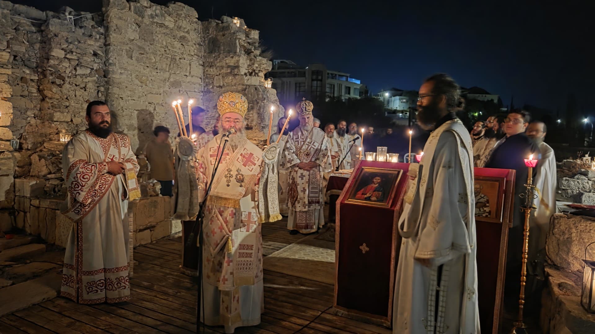 Ιερά αγρυπνία στα ερείπια της αρχαίας Βασιλικής του Αγίου Τύχωνα - 22