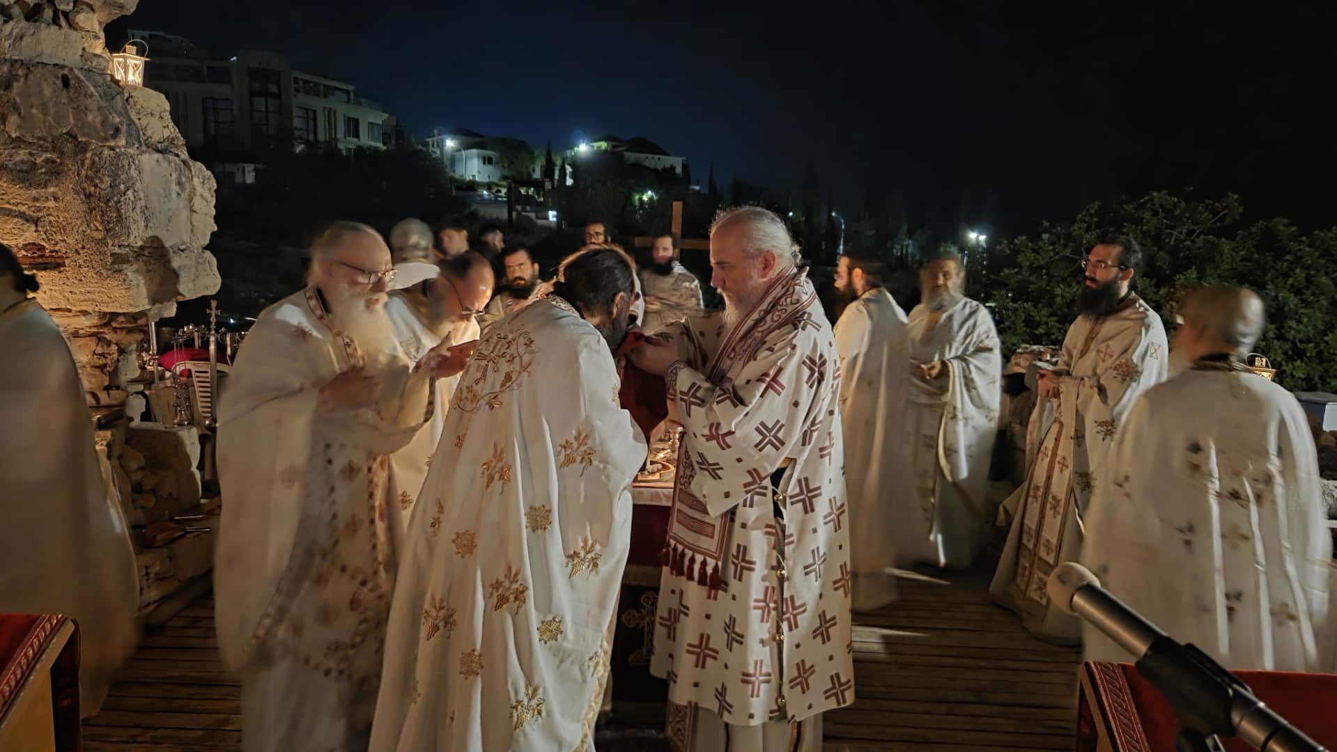 Ιερά αγρυπνία στα ερείπια της αρχαίας Βασιλικής του Αγίου Τύχωνα - 27