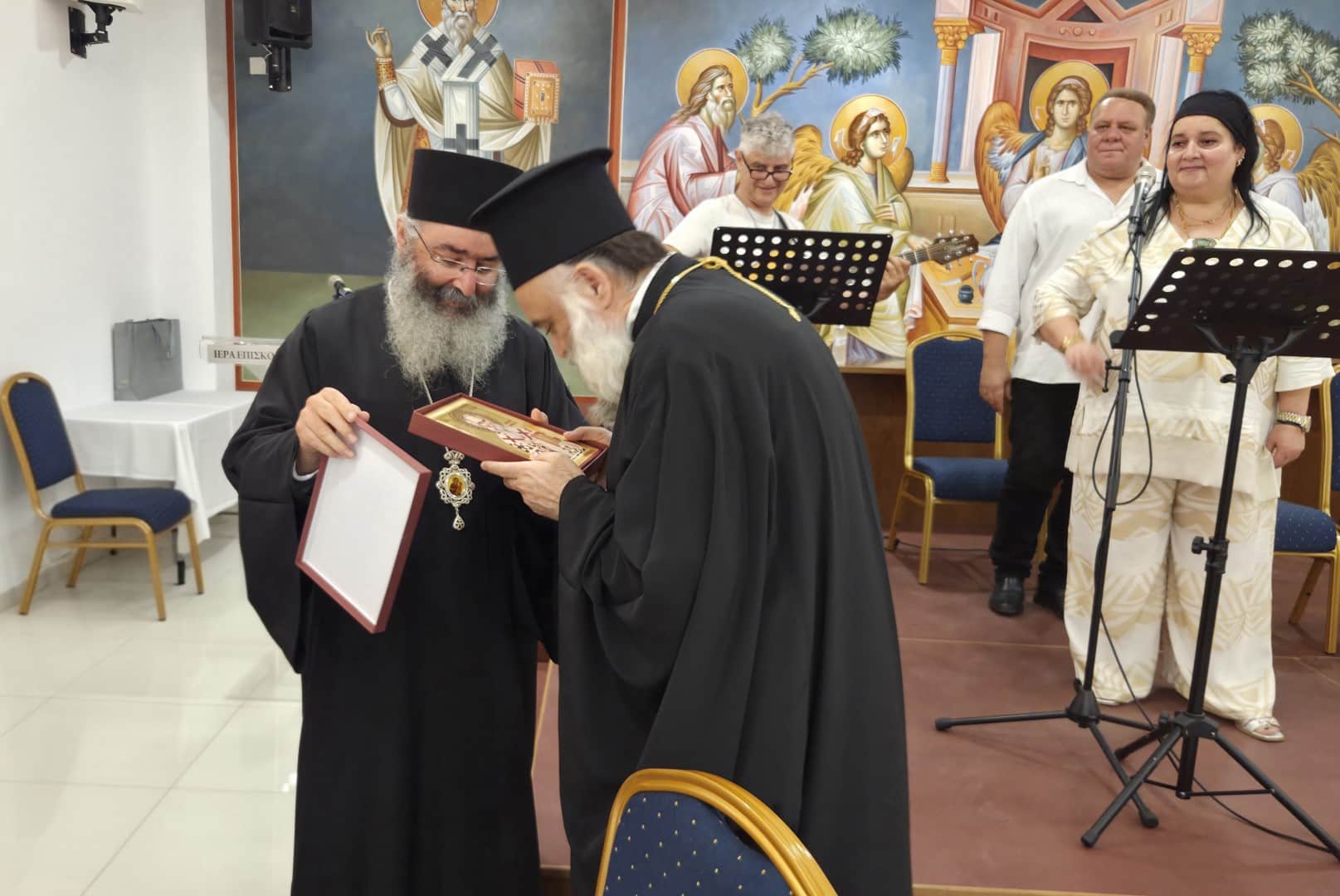 Δείπνο αγάπης Ιεράς Επισκοπής Αμαθούντος και ενορίας Αγίου Τύχωνα