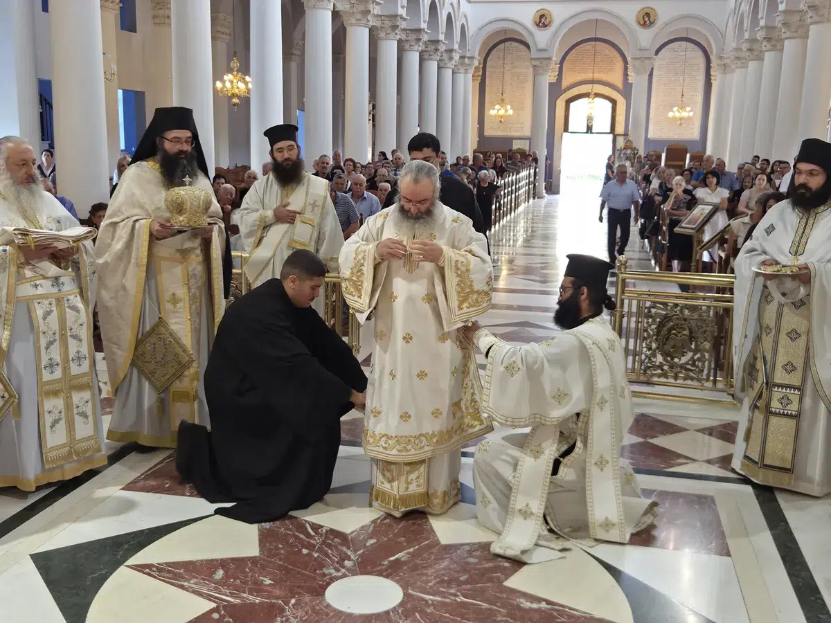 Εις πρεσβύτερον χειροτονία π. Παναγιώτη Φιλίππου - 7
