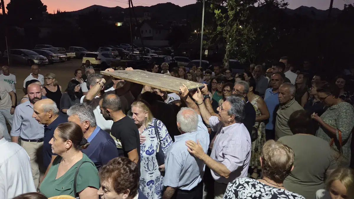 Εσπερινός για την εορτή των Μαρτύρων Φωτίου και Ανικήτου στην Επταγώνια