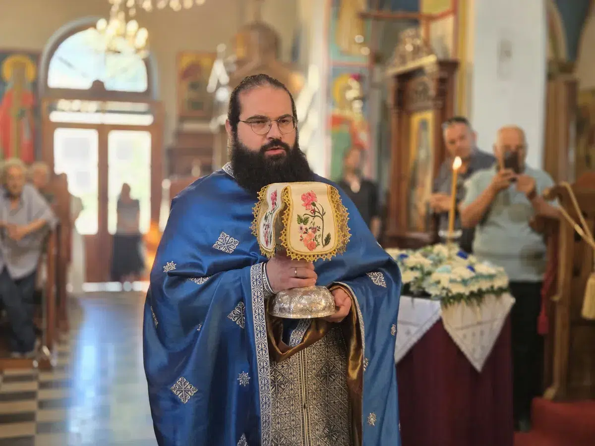 Θεία Λειτουργία στον Ι.Ν. Παναγίας Γαλακτοτροφούσας Δωρού