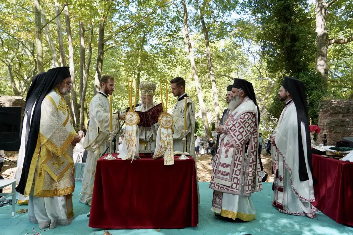 23/8/26 Τα Εννιάμερα της Θεοτόκου στα ερείπια της Ι. Μονής Παναγίας Φανερωμένης Κυζίκου
