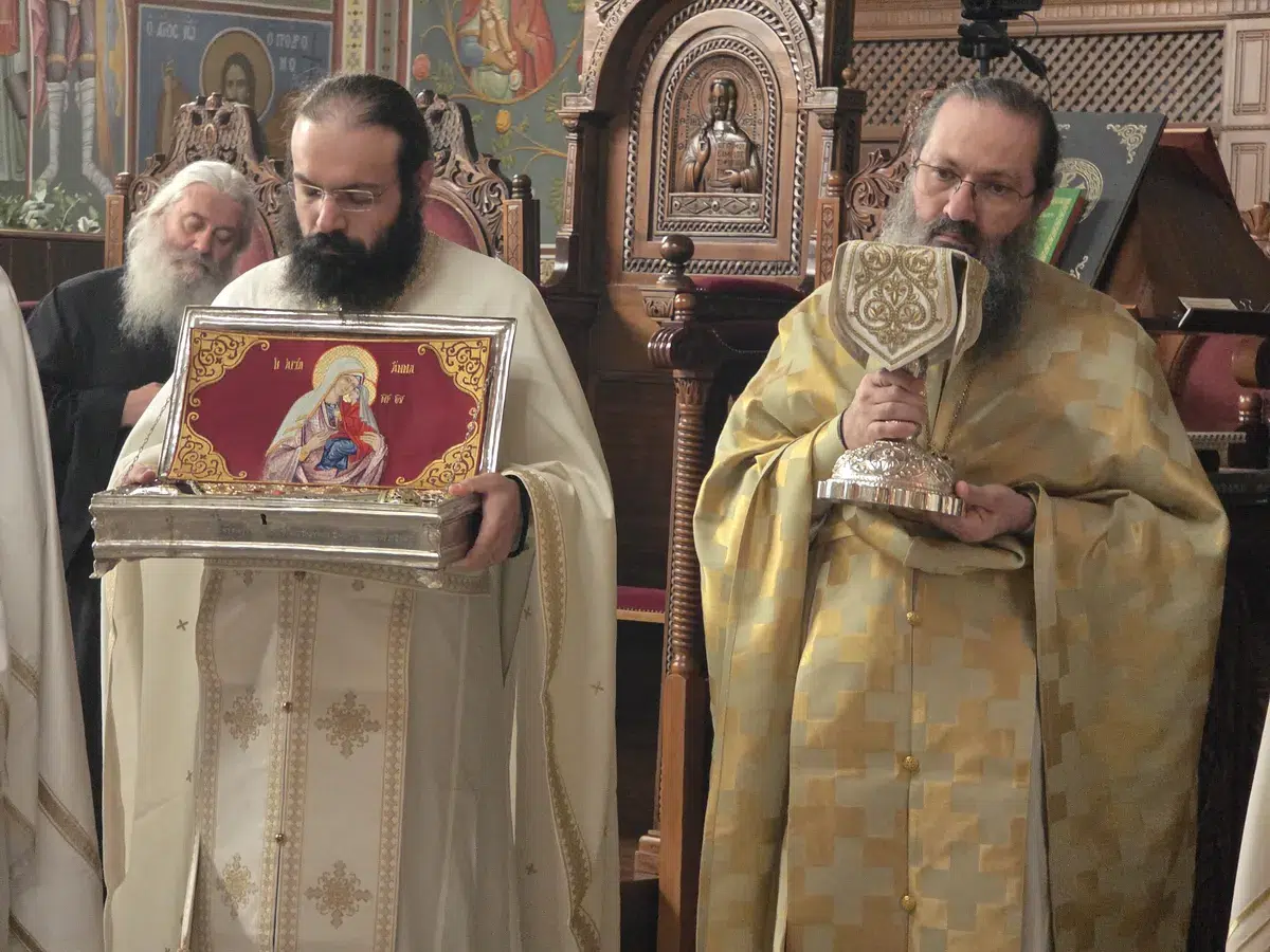 Πανηγυρική Αρχιερατική Αγρυπνία ενώπιον του Ιερού Λειψάνου της Αγίας Θεοπρομήτορος Άννης
