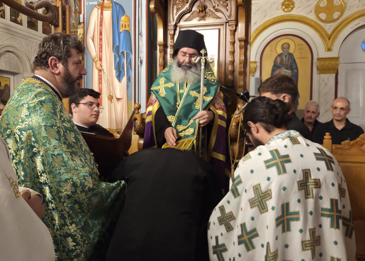 Πανηγυρικός Εσπερινός στον Ι.Ν. Αγ. Ιωάννου του Λαμπαδιστού στο Πελένδρι