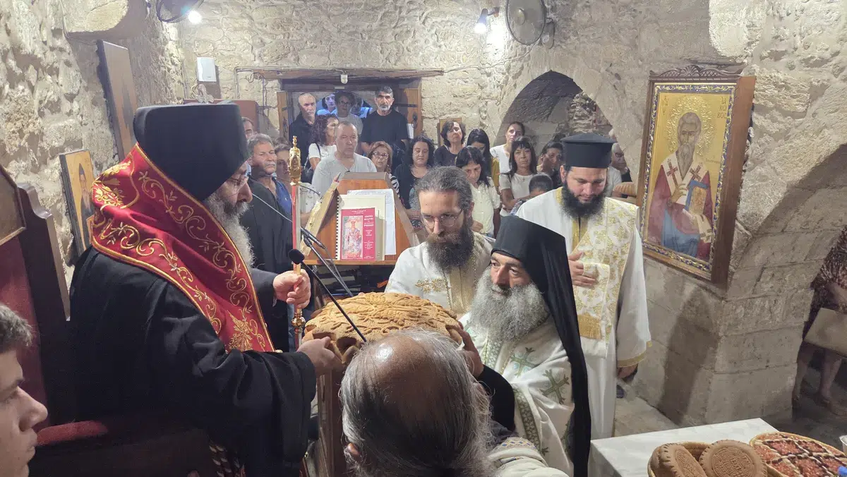 Πανηγυρικός Εσπερινός παρεκκλησίου Αγίου Ερμογένους