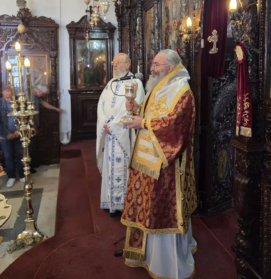 Πανηγυρική Αρχιερατική Θεία Λειτουργία στον Ι.Ν. Αγ. Θεράποντος