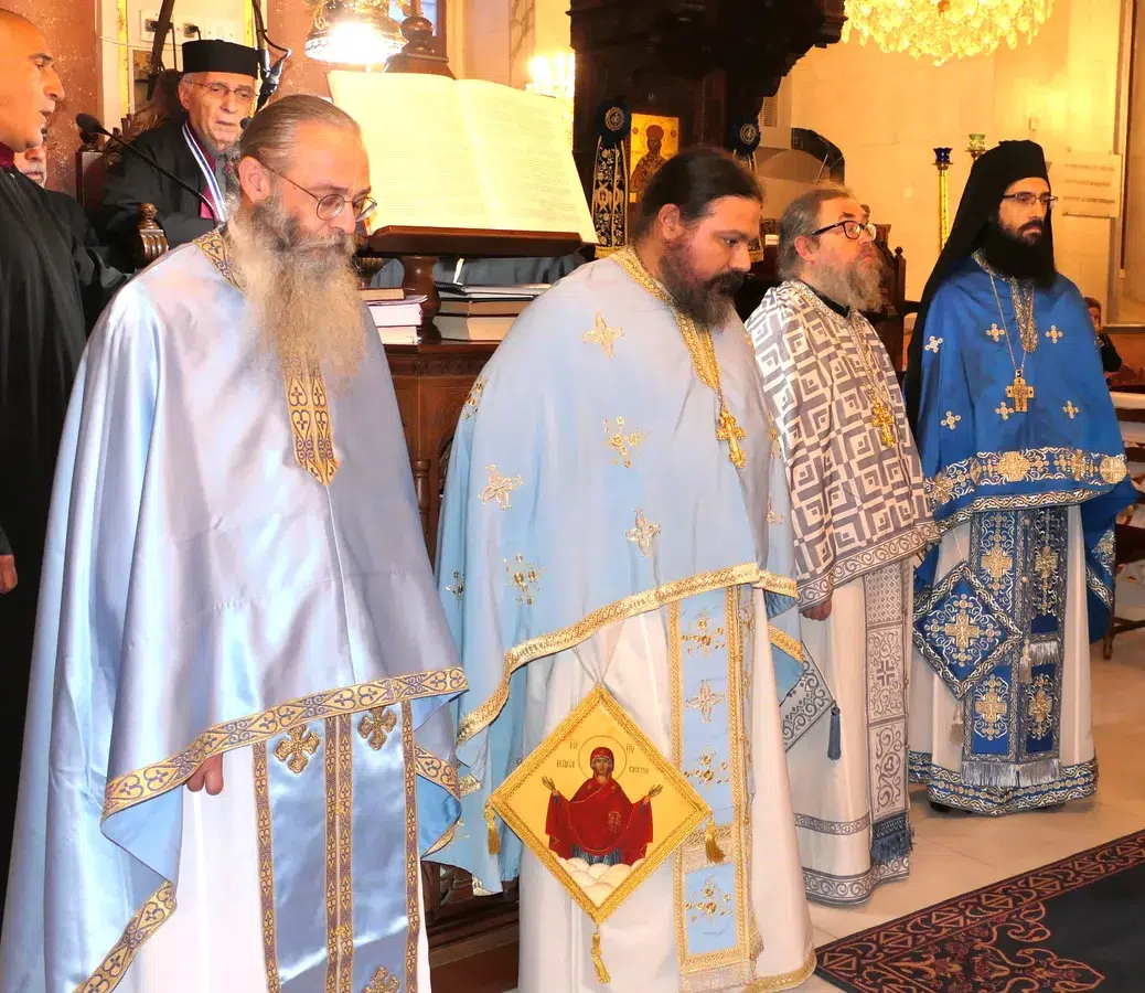 Θεία Λειτουργία της Αγίας Σκέπης και Πανηγυρική Δοξολογία της Εθνικής Επετείου της 28ης Οκτωβρίου στον καθεδρικό ναό Αγ. Νάπας 2026 - 10