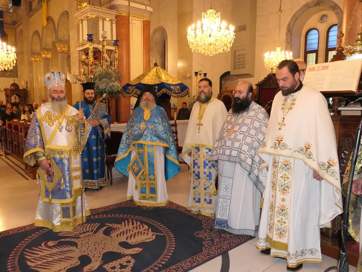 Θεία Λειτουργία της Αγίας Σκέπης και Πανηγυρική Δοξολογία της Εθνικής Επετείου της 28ης Οκτωβρίου στον καθεδρικό ναό Αγ. Νάπας 2026 - 13