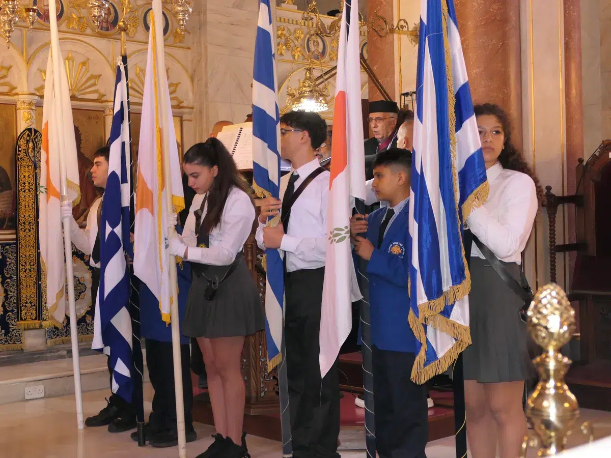 Θεία Λειτουργία της Αγίας Σκέπης και Πανηγυρική Δοξολογία της Εθνικής Επετείου της 28ης Οκτωβρίου στον καθεδρικό ναό Αγ. Νάπας 2026 - 62