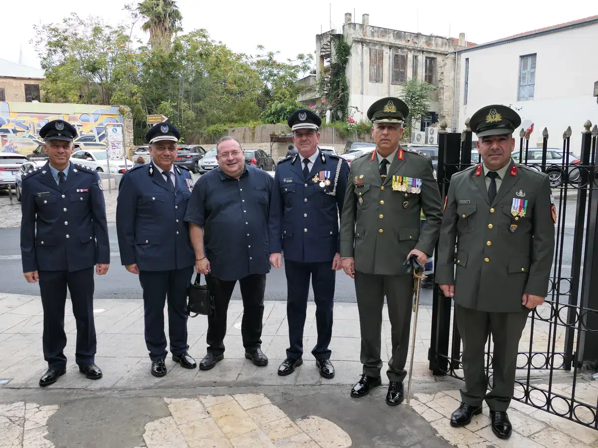 Θεία Λειτουργία της Αγίας Σκέπης και Πανηγυρική Δοξολογία της Εθνικής Επετείου της 28ης Οκτωβρίου στον καθεδρικό ναό Αγ. Νάπας 2026 - 69