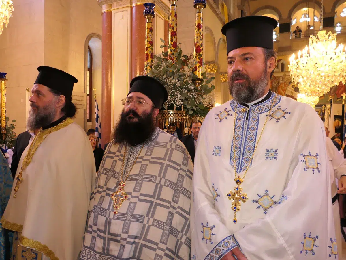 Θεία Λειτουργία της Αγίας Σκέπης και Πανηγυρική Δοξολογία της Εθνικής Επετείου της 28ης Οκτωβρίου στον καθεδρικό ναό Αγ. Νάπας 2026 - 48