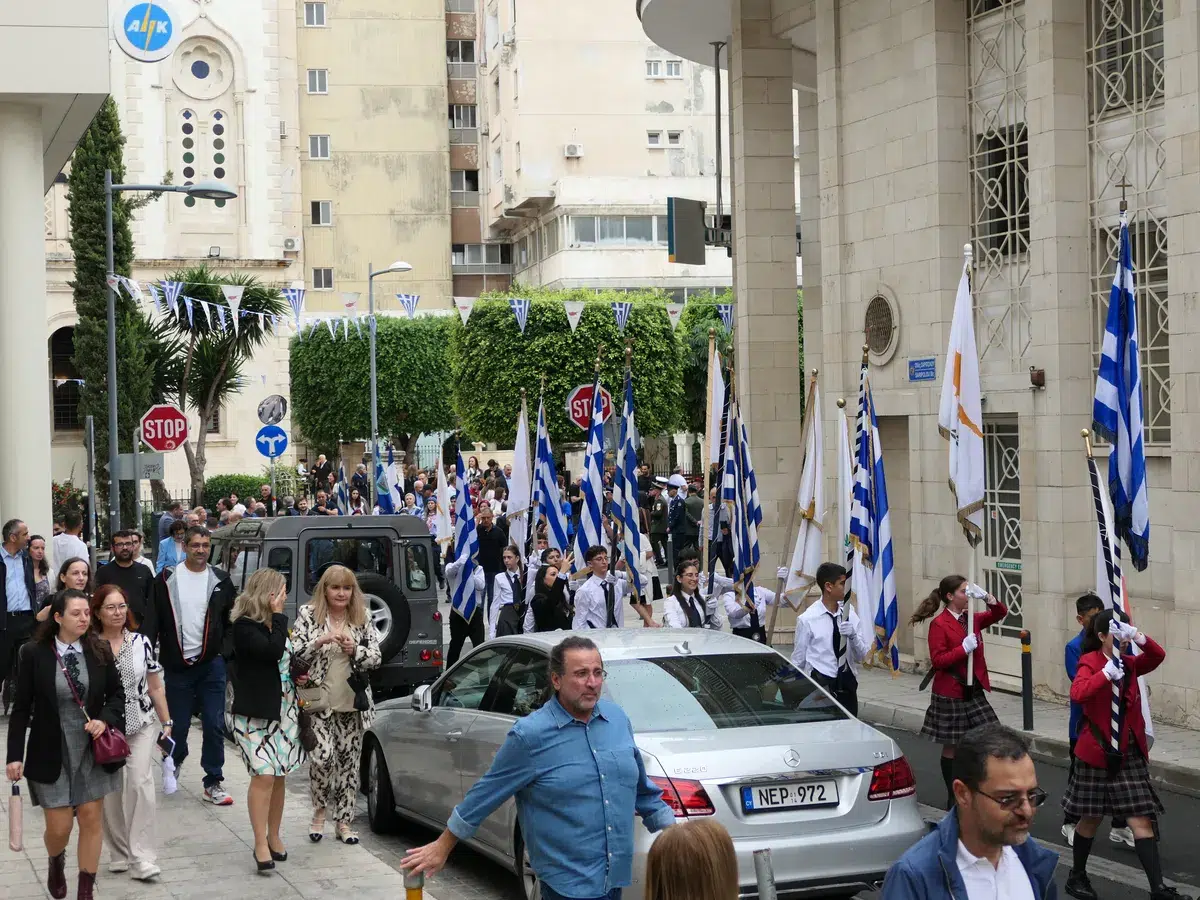 Θεία Λειτουργία της Αγίας Σκέπης και Πανηγυρική Δοξολογία της Εθνικής Επετείου της 28ης Οκτωβρίου στον καθεδρικό ναό Αγ. Νάπας 2026 - 78
