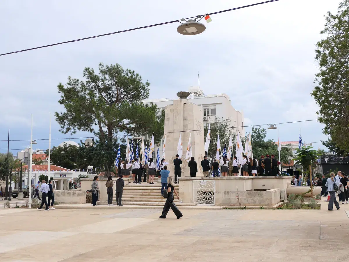 Θεία Λειτουργία της Αγίας Σκέπης και Πανηγυρική Δοξολογία της Εθνικής Επετείου της 28ης Οκτωβρίου στον καθεδρικό ναό Αγ. Νάπας 2026 - 79