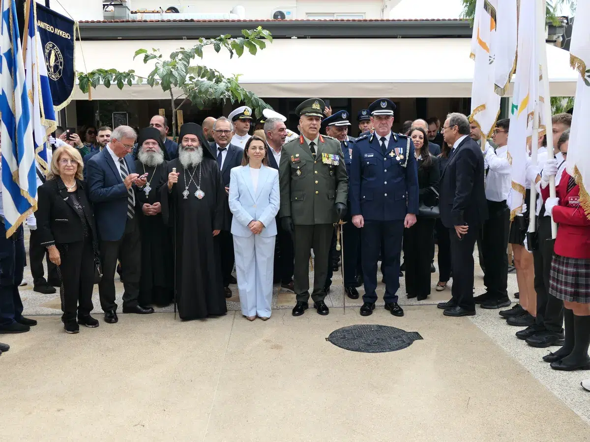 Θεία Λειτουργία της Αγίας Σκέπης και Πανηγυρική Δοξολογία της Εθνικής Επετείου της 28ης Οκτωβρίου στον καθεδρικό ναό Αγ. Νάπας 2026 - 81